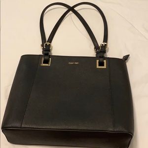 CALVIN KLEIN PURSE